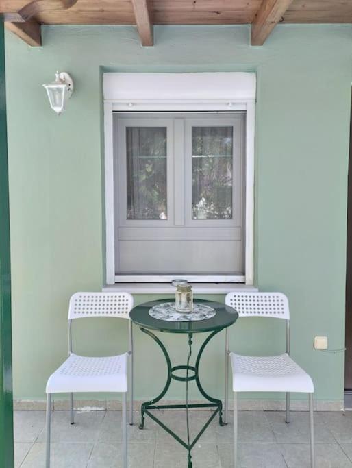 Lovely Guesthouse On The Beach Agia Anna  Exteriör bild